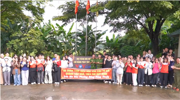 Đoàn Trường Cao đẳng Phát thanh – Truyền hình II đồng hành cùng Chi đoàn Công an phường Đông Hưng Thuận